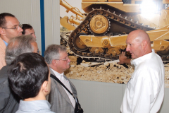 10-visita CATERPILLAR 2013