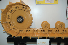 11-visita CATERPILLAR 2013