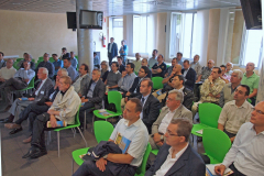 5-4visita CATERPILLAR 2013